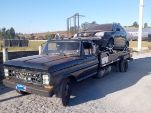 Caminhão Guincho Ford F4000 1975 Turbo